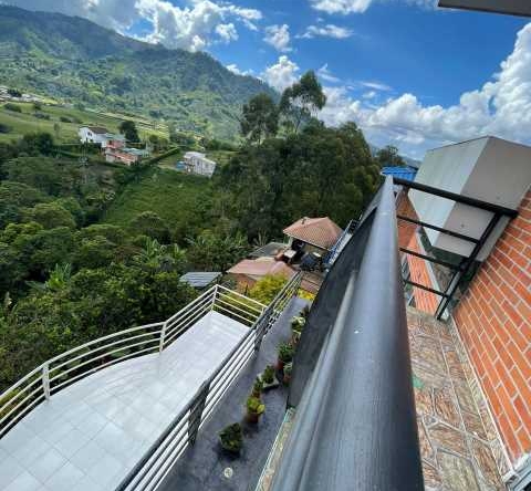 VENTA-CASA-CAMPESTRE-SECTOR-GUACAS-SANTA-ROSA-DE-CABAL-¡OPORTUNIDAD-ÚNICA! (4)